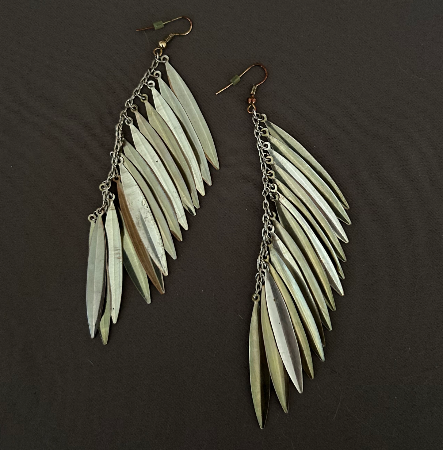 Chain earrings with pendants