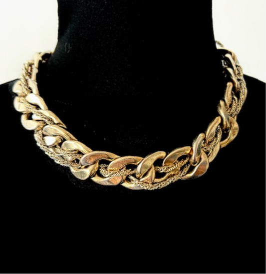 Double chain necklace