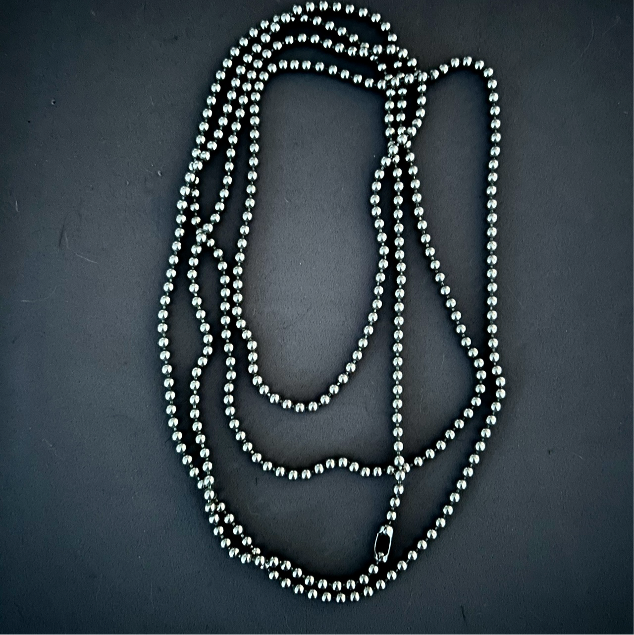 Long bead chain