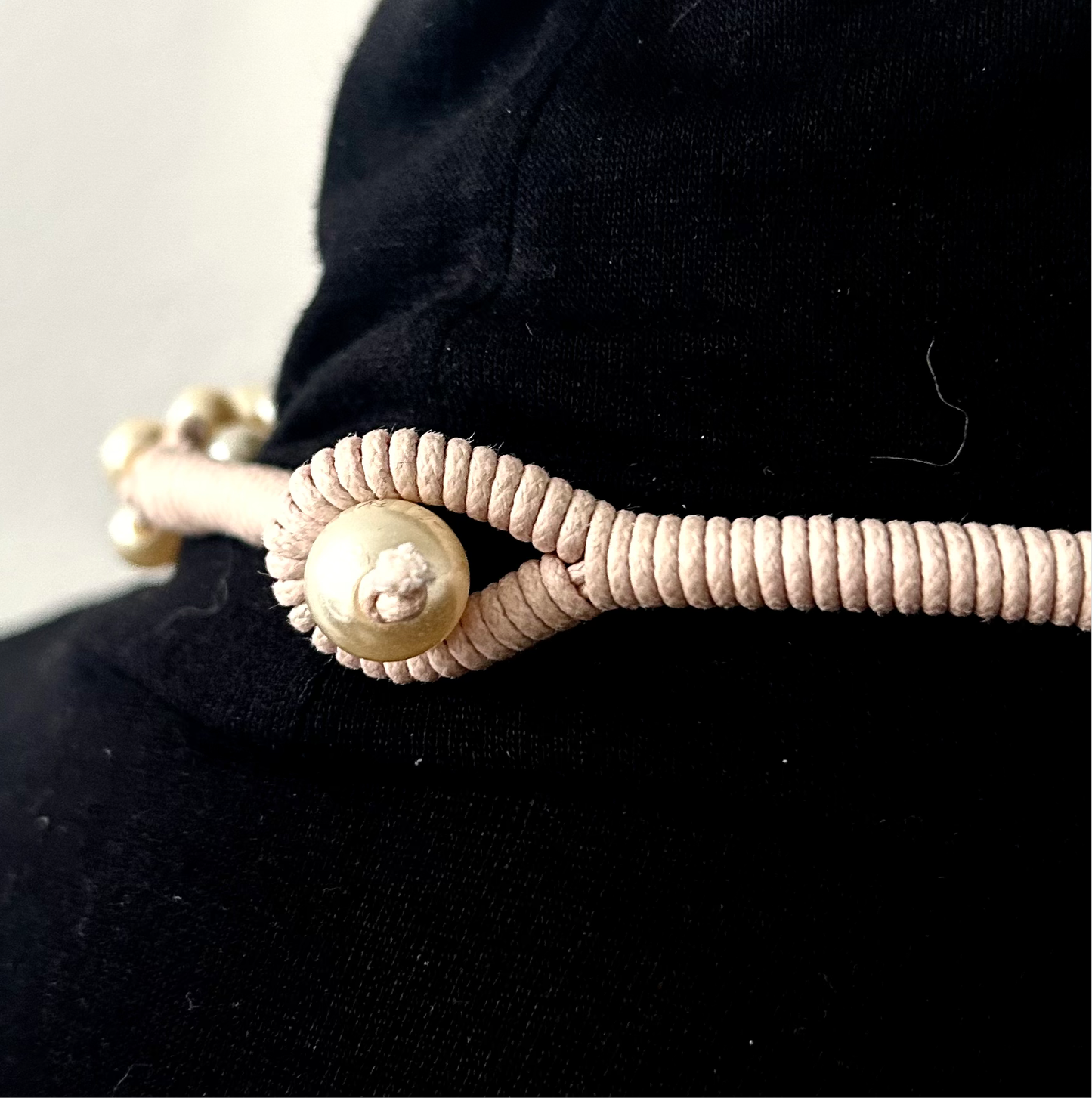 Multi-size pearls necklace 