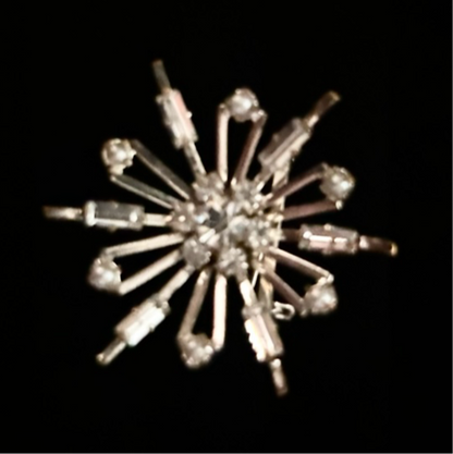 Snowflake strass brooch