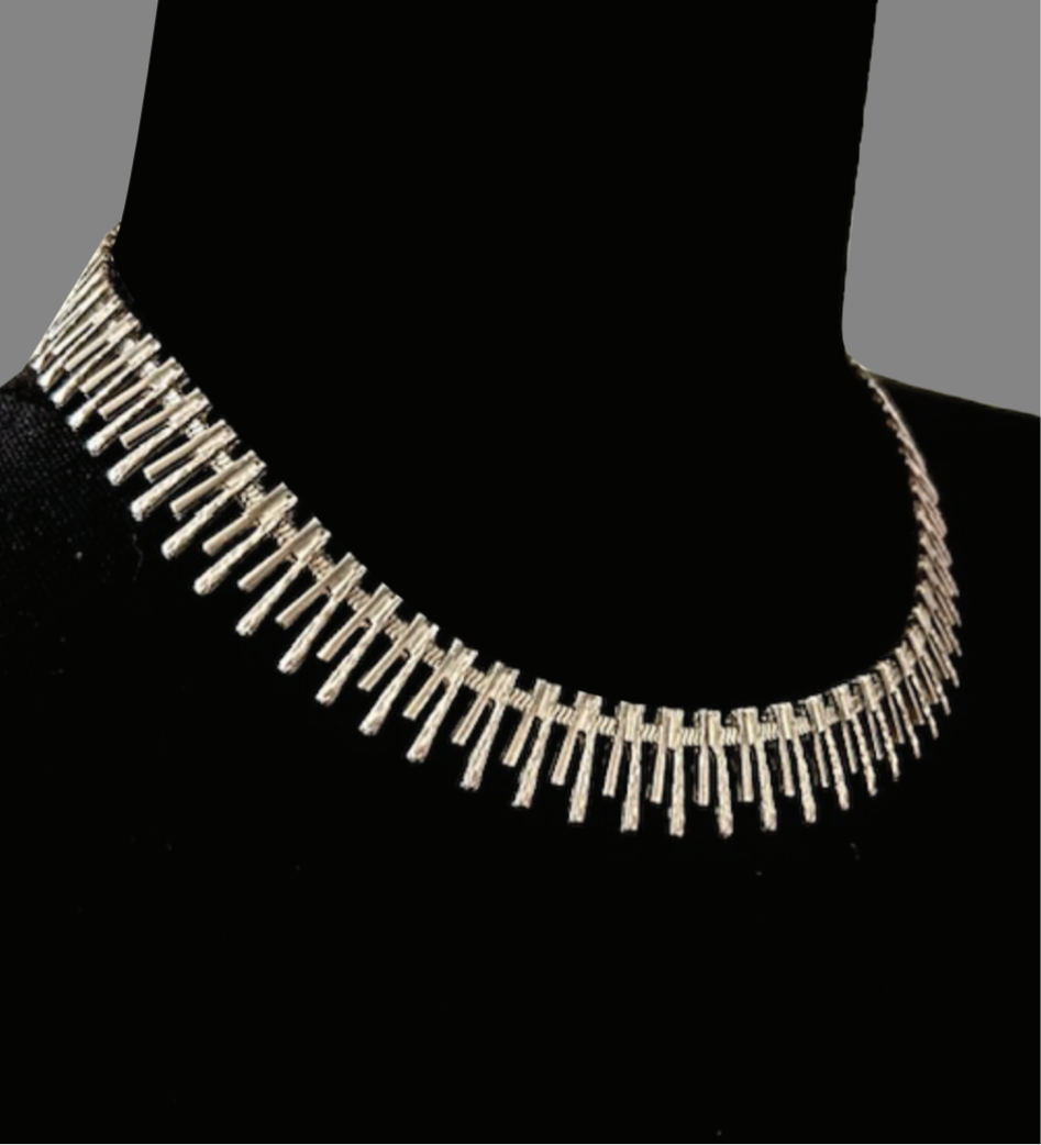 Pin necklace