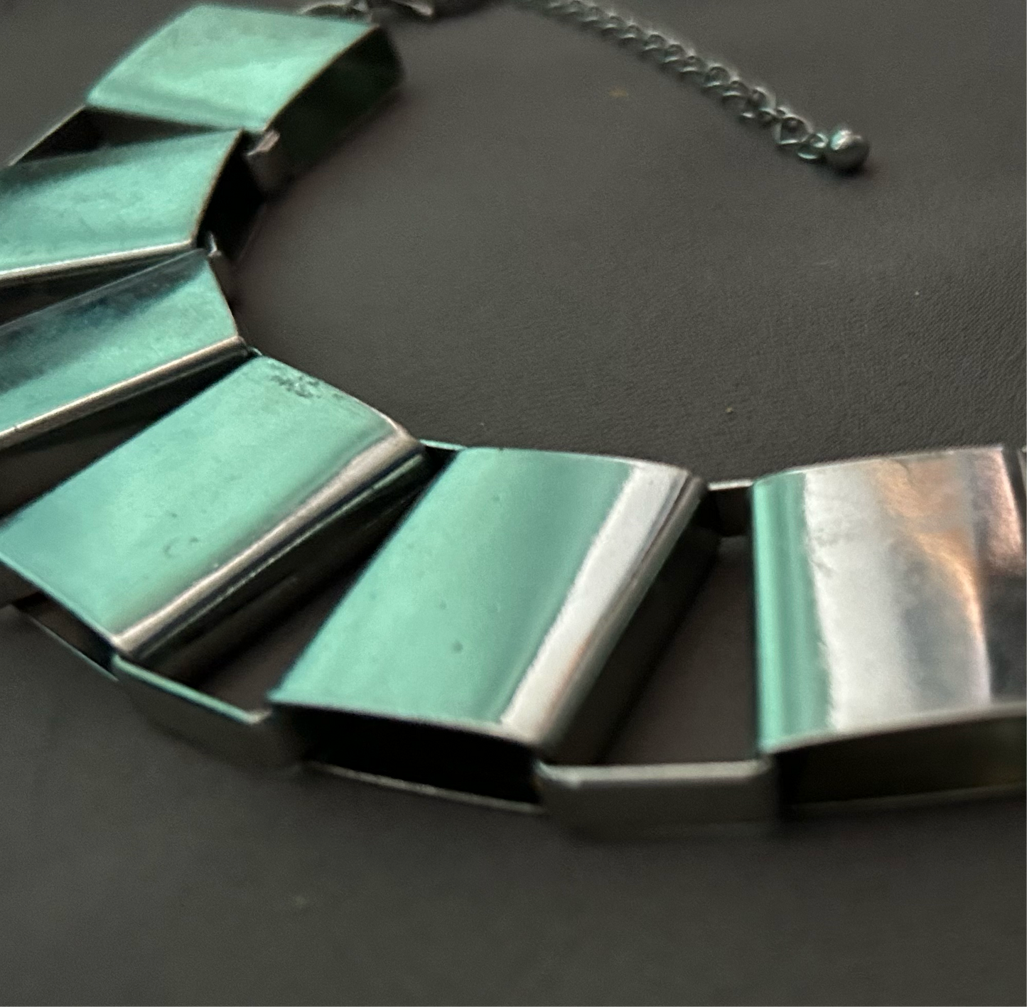 Flat tube necklace