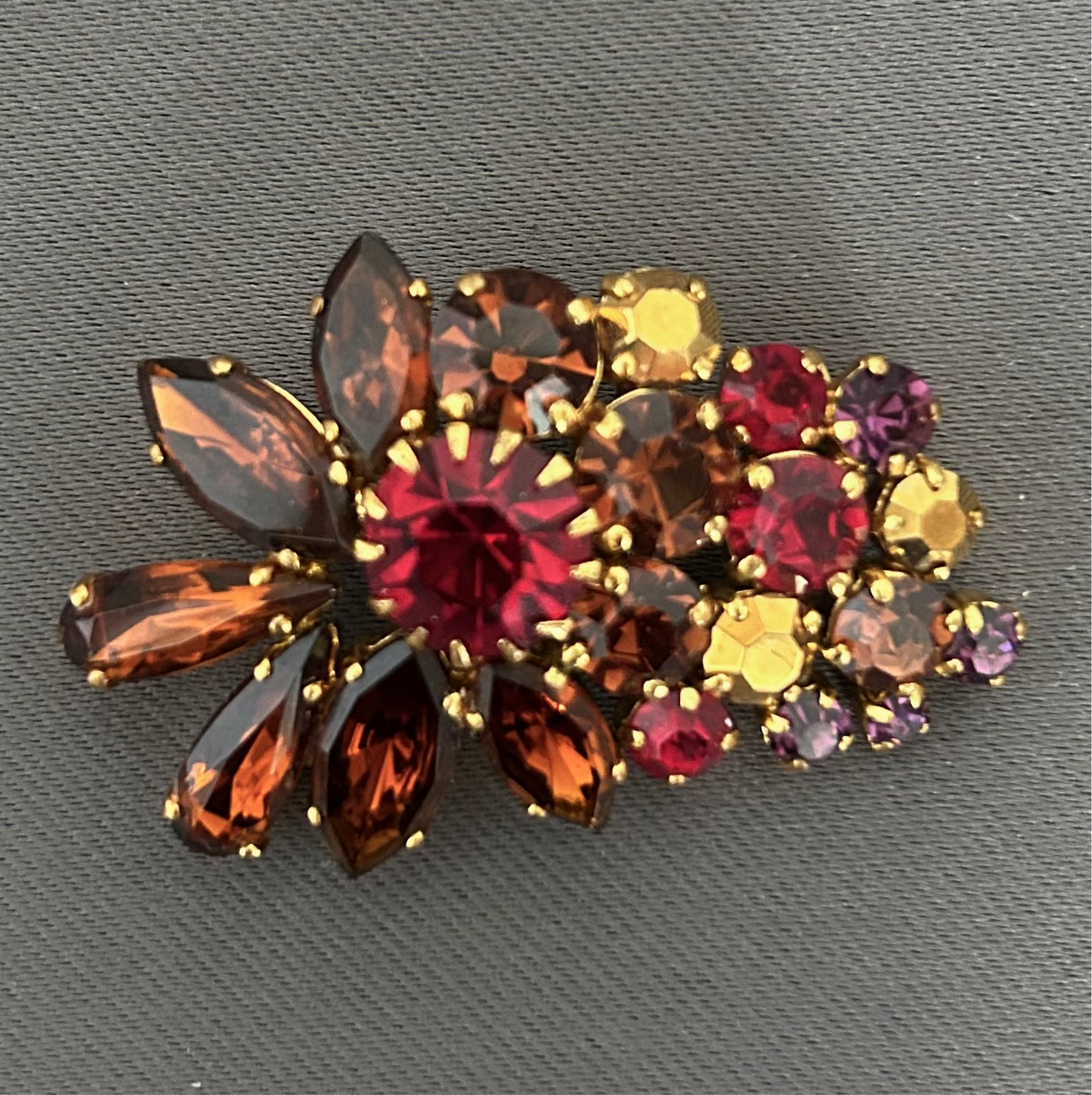 Rhinestone brooch