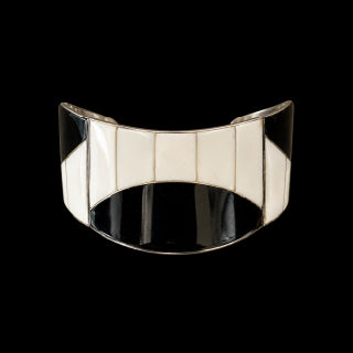 Wavy enamel bracelet