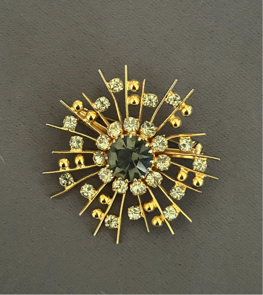 Star brooch