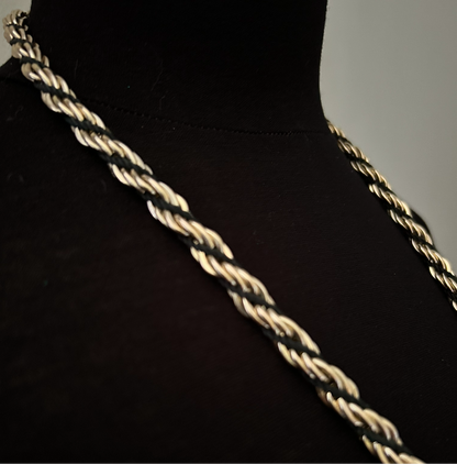 Two-tone twisted necklace