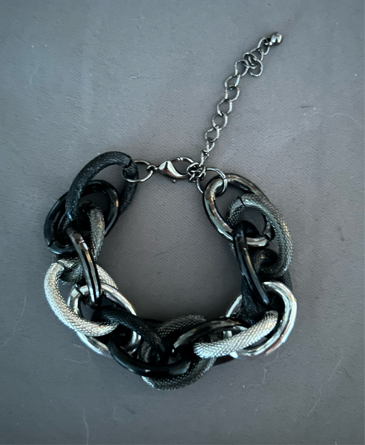 Chain bracelet