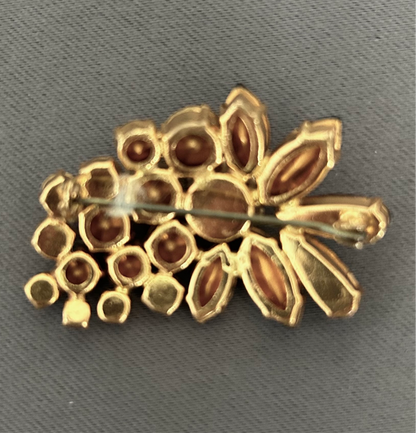 Rhinestone brooch