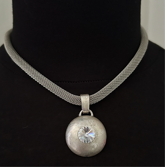 Necklace with rhinestone pendant