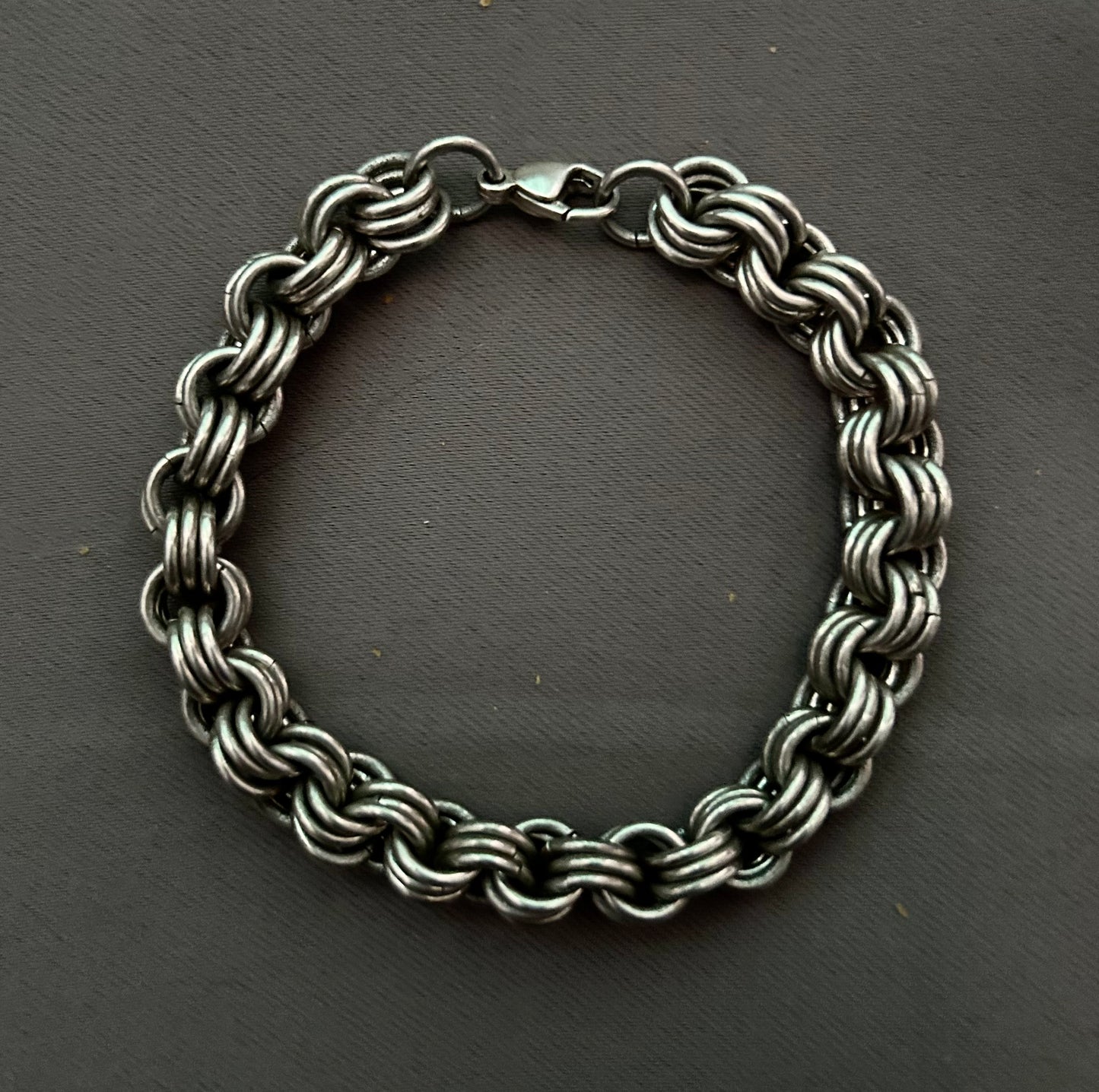 Heavy chain bracelet